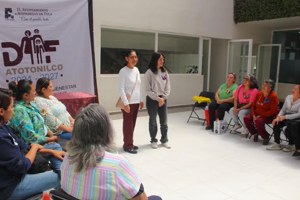 Fortalecen liderazgo femenino en Atotonilco de Tula