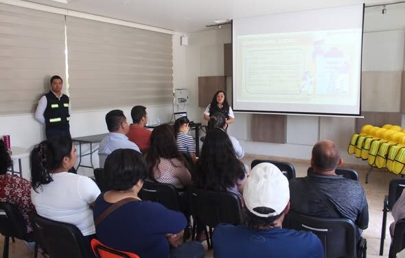 En Atotonilco de Tula fortalecen la participación ciudadana enla supervisión de obra pública