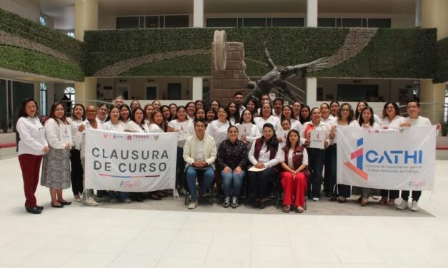 Avanza proceso de certificación de funcionarios de Atotonilco de Tula en atención ciudadana