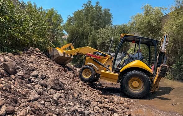 Realizan trabajos de limpieza, desazolve y reforzamiento de taludes en Tepeji del Río