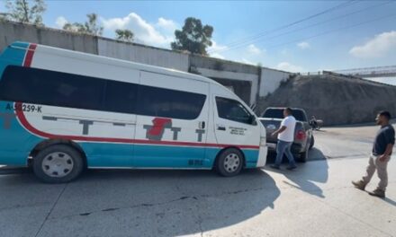 Ejidatarios y pobladores de Cantera de Villagrán en Tepeji Del Río se manifiestan