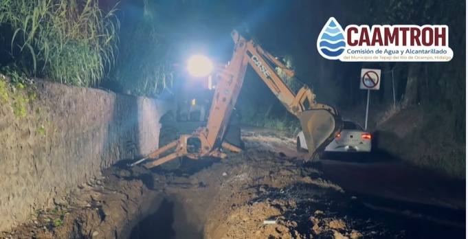 CAAMTROH concluye trabajos de reparación de fuga de agua