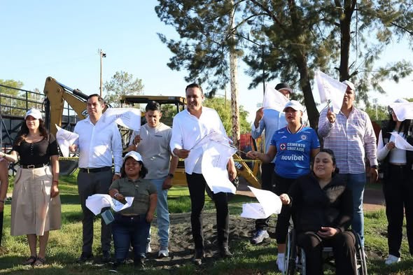Inicia rehabilitación de la cancha de fútbol 7 en la Unidad Deportiva Municipal de Tula de Allende