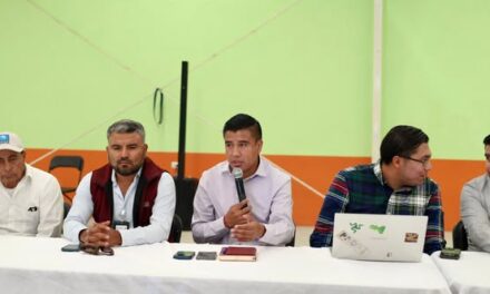 Gobierno de Tepeji realiza mesa de trabajo con empresarios y vecinos de Cantera de Villagrán