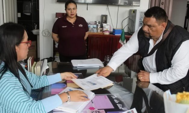 Viernes Ciudadanos en Atotonilco de Tula continúan brindando atención directa a la población