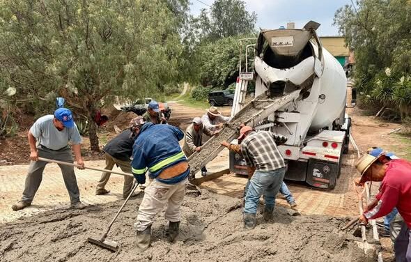 Tepeji del Río continúa apoyando el desarrollo de infraestructura vial en El Salto
