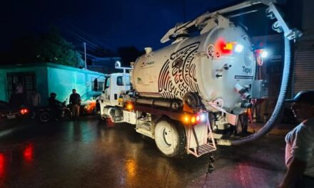 La Comisión de Agua Tepeji labora en reducir afectaciones ocasionadas por la acumulación de agua y la obstrucción de infraestructura pluvial y sanitaria tras las lluvias