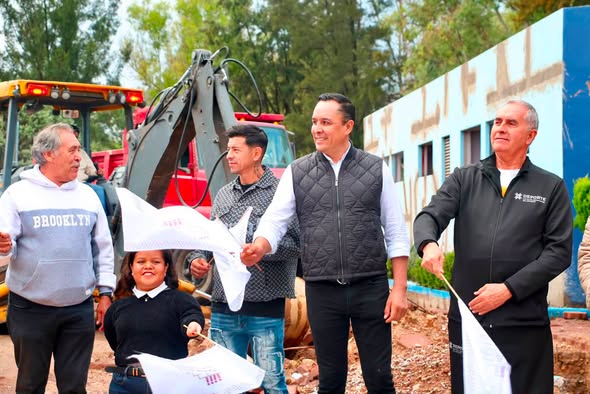 Inicia construcción de cancha de squash y rehabilitación del gimnasio de la Unidad Deportiva de Tula de Allende
