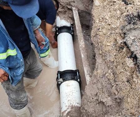 La Comisión de AguaTepeji repara fuga registrada en la tubería de 8 pulgadas perteneciente al Pozo Cumbres