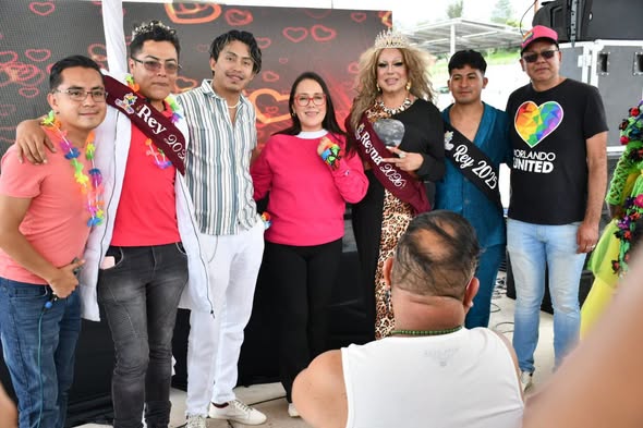 Se llevó a cabo marcha LGBT+ en Atotonilco de Tula