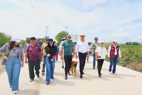 Gobierno municipal de Tula entrega obras de infraestructura en Teocalco, La Amistad y La Romera