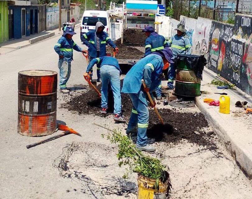 Rehabilitan vialidades intervenidas por obras ejecutadas por CAAMTROH