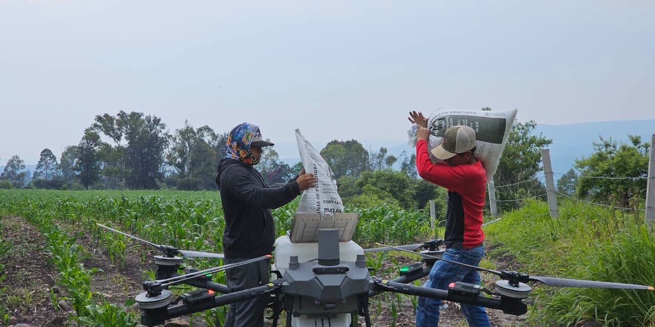 Fortalecen sector agropecuario de Tepeji con alumnos de Ingeniería en Agricultura, Seguridad y Soberanía Alimentaria