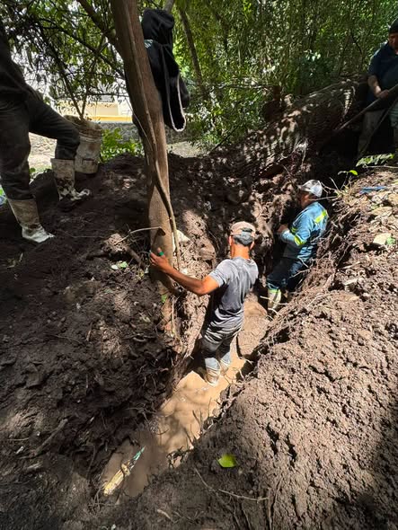 CAAMTROH atiende reporte de fuga de agua en San Mateo