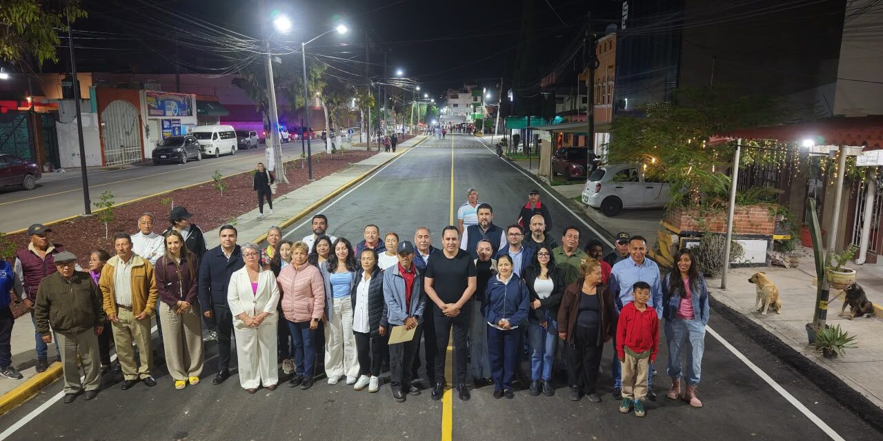 Entregan rehabilitación de la calle Tulipanes en El Salitre con inversión superior a 5.3 millones de pesos