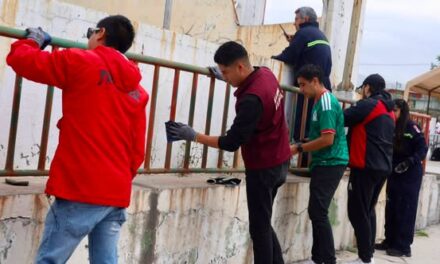 Realizan jornada de voluntariado para rehabilitar la Cancha del Huracán en Tepeji del Río