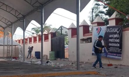 Servicios Públicos mantiene limpios los espacios de la Feria de Santiago Apóstol en Atotonilco de Tula