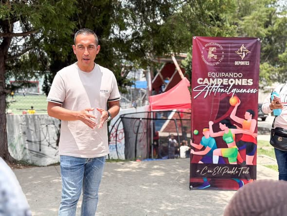 Entregan uniformes al equipo de fútbol 7 “Guerreros” de Atotonilco de Tula