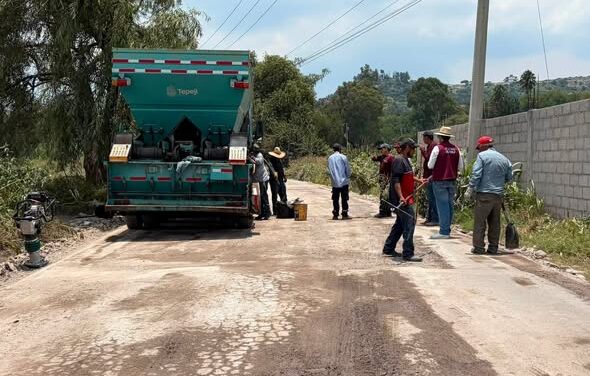 Realizan labores de mantenimiento en Santa María Quelites