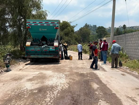Realizan labores de mantenimiento en Santa María Quelites