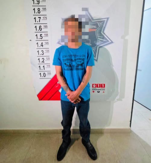 DETIENE POLICÍA MUNICIPAL DE ATITALAQUIA A PERSONA CON PRESUNTA SUSTANCIA ILÍCITA EN ZONA CENTRO
