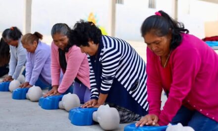 Artesanas de San Ildefonso reciben capacitación en primeros auxilios
