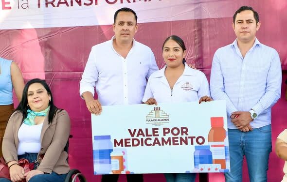 Gobierno de Cristhian Martínez fortalece el bienestar de su personal con entrega de uniformes y adquisición de medicamento