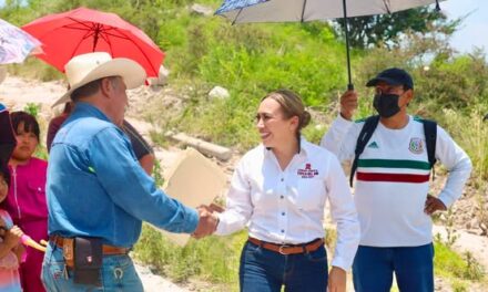 Tania Valdez encabeza reuniones con vecinos para impulsar obras de infraestructura en Tepeji del Río