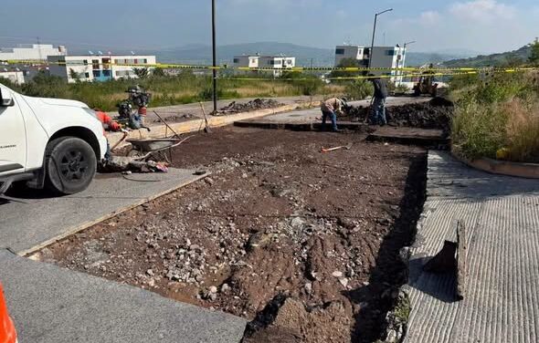 Continúan trabajos de bacheo en Quma