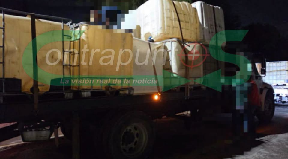 Aseguran predio en Atitalaquia con presunto hidrocarburo ilícito y vehículos utilizados para su traslado