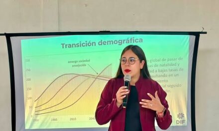 Capacitan a servidores públicos de Tepeji del Río para fortalecer la atención a personas adultas mayores