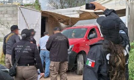 EN CATEO EN ATITALAQUIA, FGR ASEGURÓ MÁS DE SIETE MIL LITROS DE HIDROCARBURO, HAY UN DETENIDO