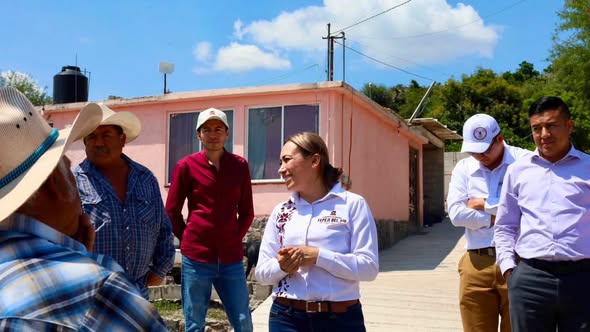 Supervisa Gobierno Municipal de Tepeji del Río avances en pavimentación de calle 3 de Mayo en Santa María Magdalena