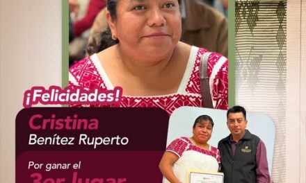 Artesana de Tepeji del Río obtiene tercer lugar en concurso regional