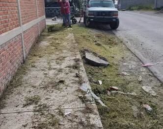 Realizan trabajos preventivos ante temporada de lluvias en Tianguistengo La Romera
