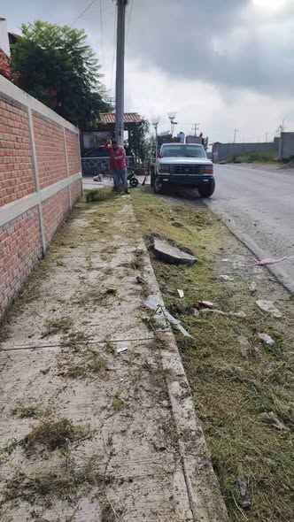 Realizan trabajos preventivos ante temporada de lluvias en Tianguistengo La Romera