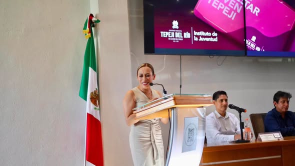 Presentan y entregan la Tarjeta Bienestar Joven en Tepeji del Río