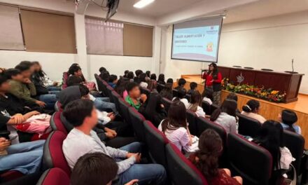 Impulsan bienestar emocional de jóvenes con taller sobre salud y emociones
