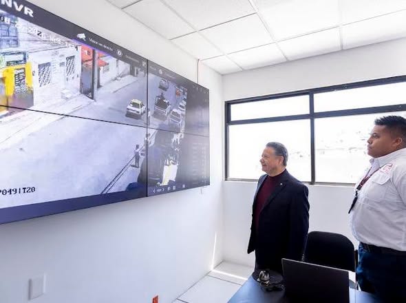 Julio Menchaca inaugura Cuartel de la Policía Estatal Cubitos
