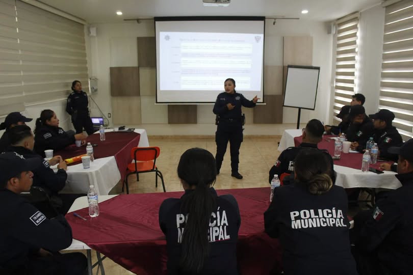 Fortalecen capacitación policial con perspectiva de género en Atotonilco de Tula
