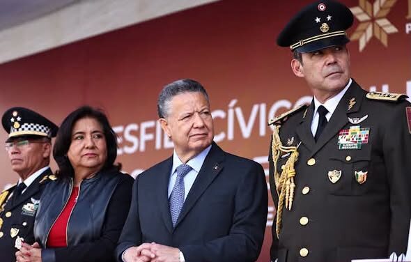 Hidalgo concluye festejos patrios con desfile cívico-militar