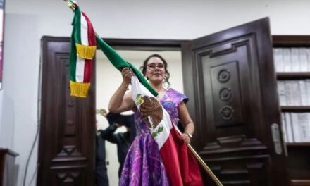 Atotonilco de Tula celebra el Grito de Independencia ante miles de asistentes