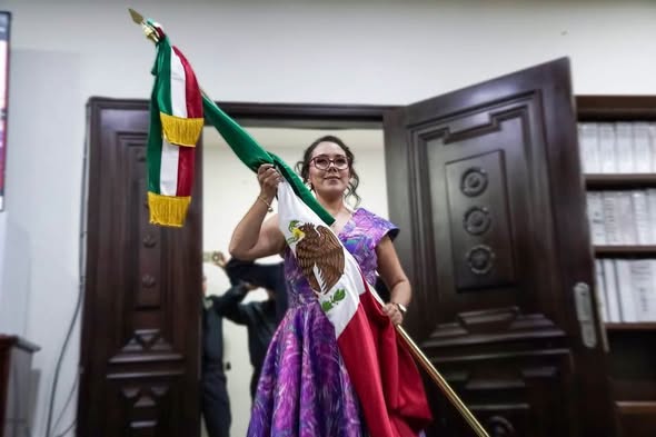 Atotonilco de Tula celebra el Grito de Independencia ante miles de asistentes