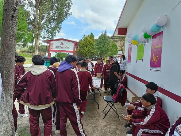 Realizan Jornada de Salud en COBAEH Santiago Tlautla