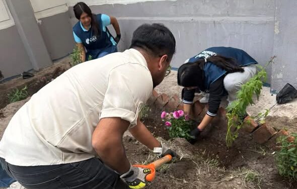 Impulsan jardín de polinizadores en la Escuela Superior Atotonilco de Tula