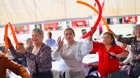 Tepeji del Río celebra a los adultos mayores