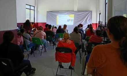 DIF Tepeji del Río realiza taller “Escuela para Padres”