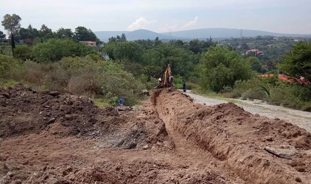 Continúan trabajos de infraestructura hidráulica en la colonia Dos Peñas