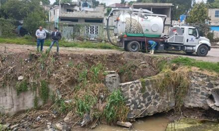 Concluyen trabajos para atender derrame de drenaje en Tlaxinacalpan