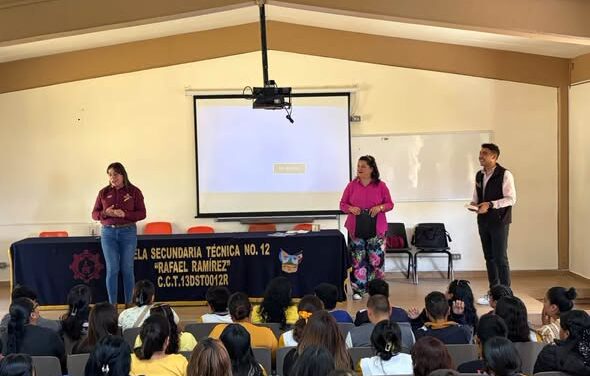 Realizan jornada de prevención del suicidio en secundaria de Tepeji del Río